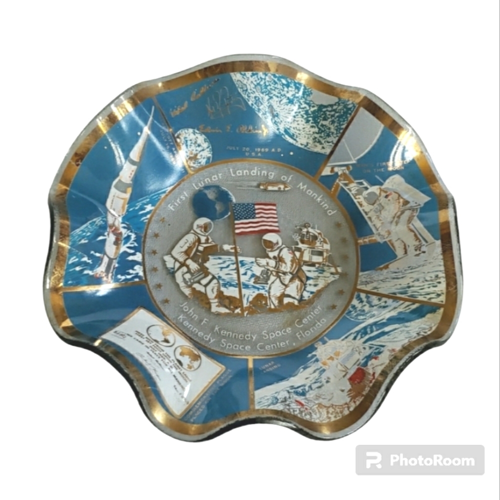 Kennedy Space Center Souvenier Glass Bowl